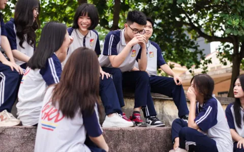 Bảo lãnh anh chị em đi Mỹ: diện F4 và thời gian chờ