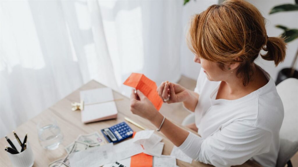 Chi phí sinh hoạt ở nước ngoài: nhà, ăn, đi lại, y tế